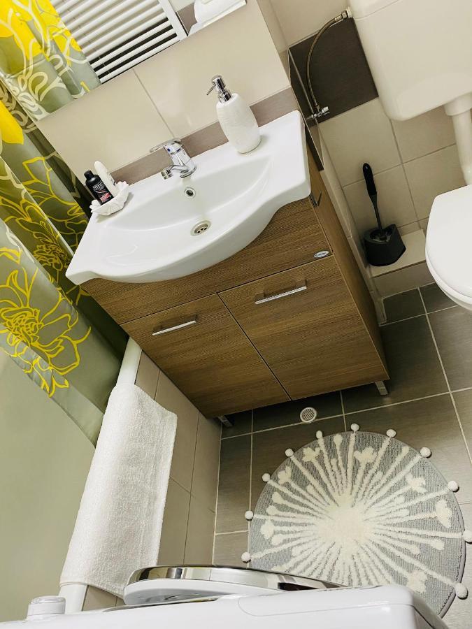 Sellada Apartament - Free Private Parking,Ac,Wi-Fi Карей Экстерьер фото