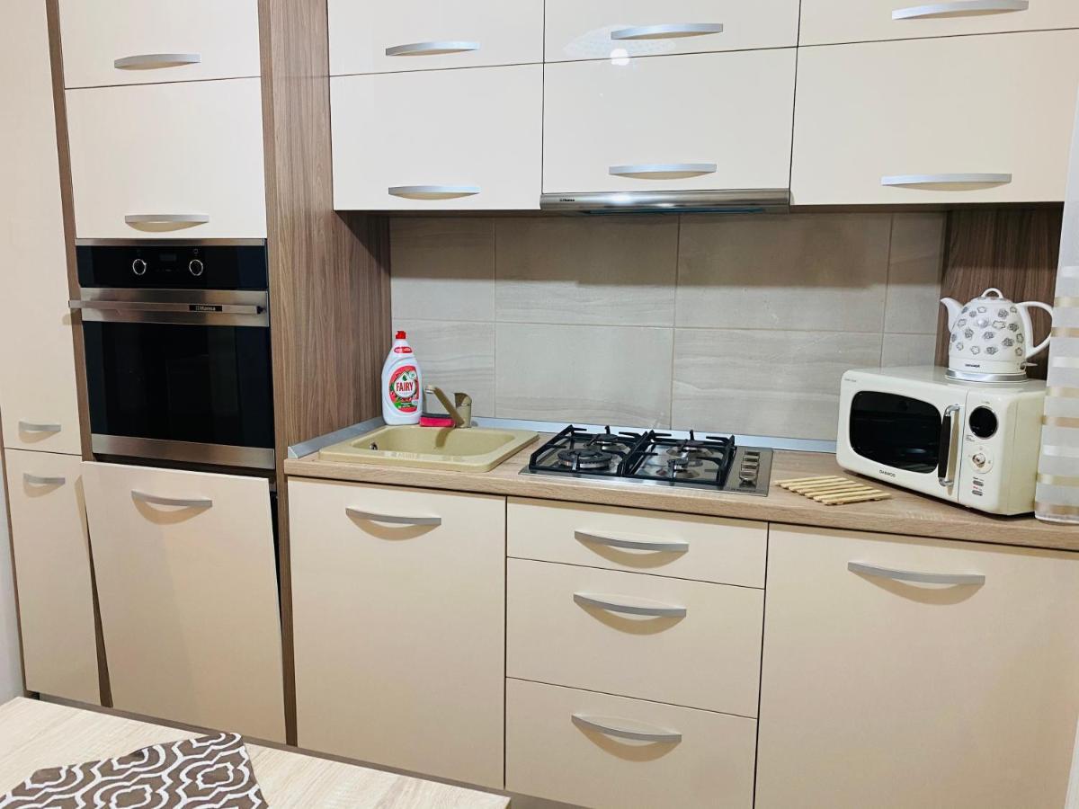 Sellada Apartament - Free Private Parking,Ac,Wi-Fi Карей Экстерьер фото